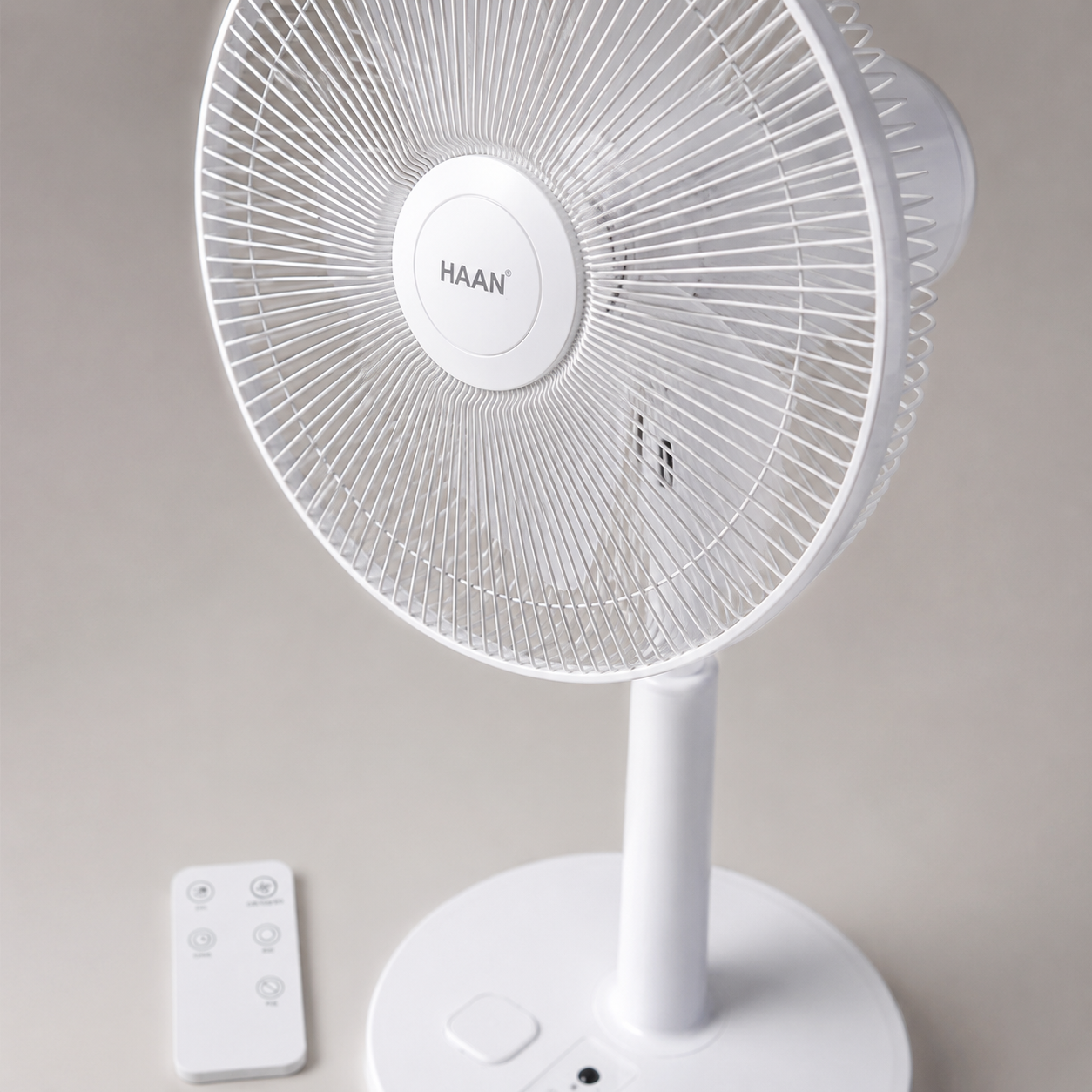 한경희생활과학 초미세풍 발터치 리모컨 선풍기 솔직 후기, 가성비와 편리함을 더한 여름 필수템 이미지 2